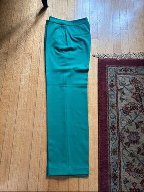 Zara Emerald high rise straight leg- Trousers Never worn NWOT